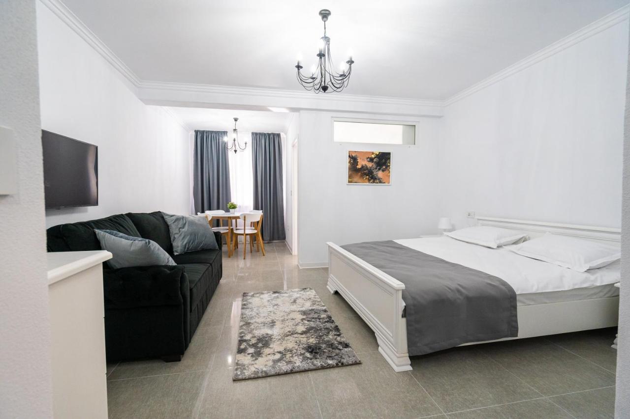 Armada Aparthotel Alba Iulia Esterno foto